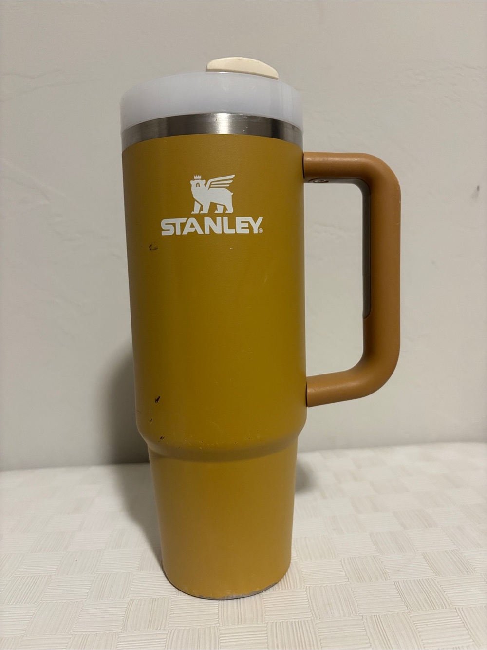 Stanley Mustard Yellow Travel Tumbler with Handle
30 ounce